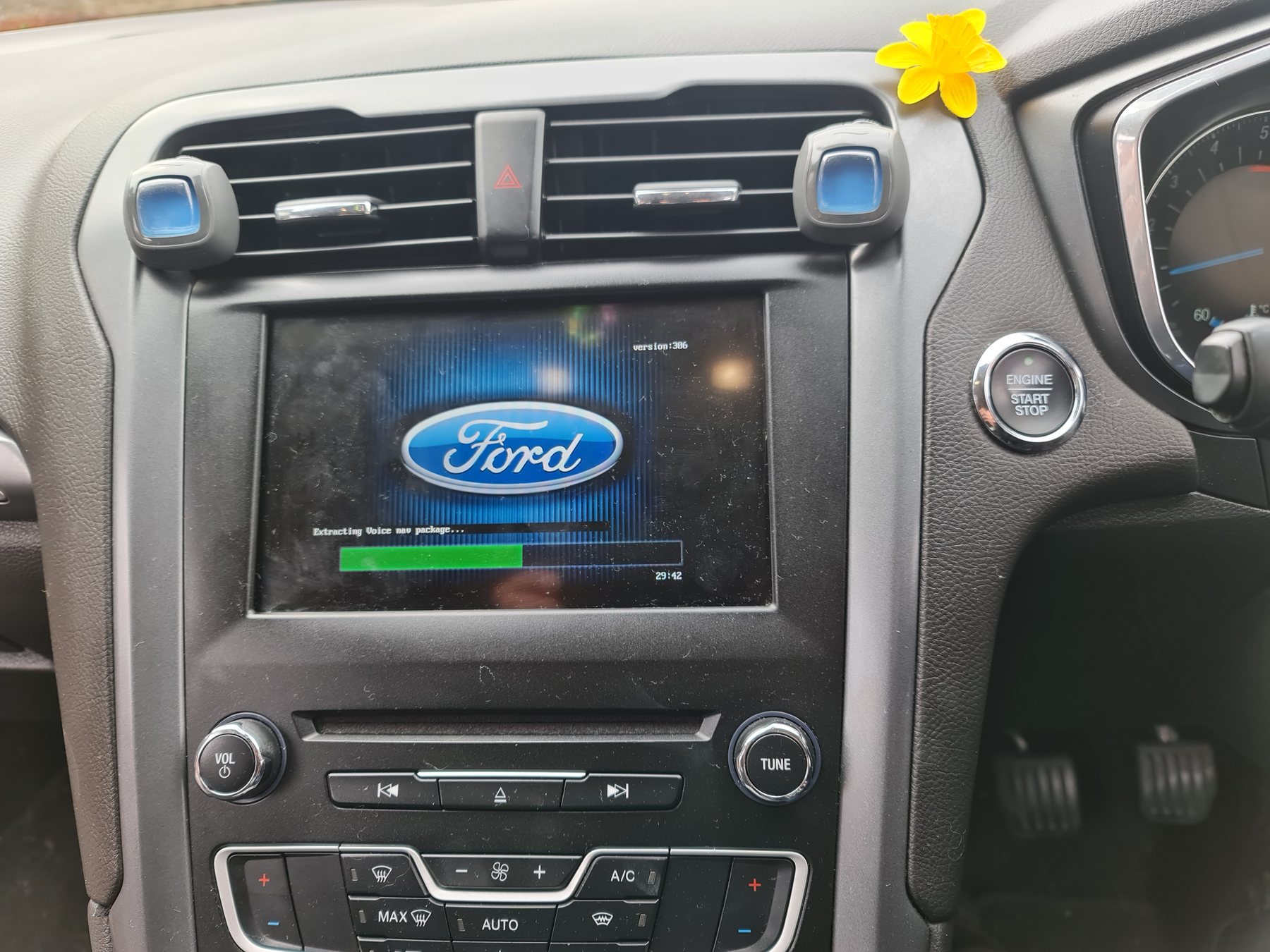 SYNC update work on a Ford vehicle